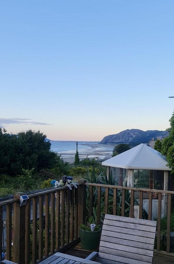 Vila 4Br Sea View Escape-Near Snowdonia& Coastal Trails Penmaen-mawr Exteriér fotografie