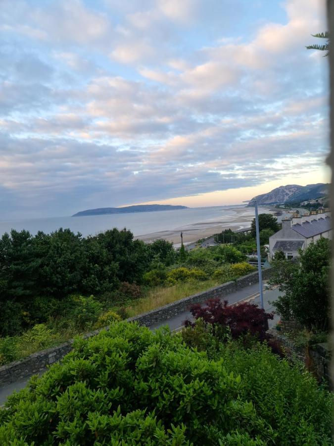 Vila 4Br Sea View Escape-Near Snowdonia& Coastal Trails Penmaen-mawr Exteriér fotografie