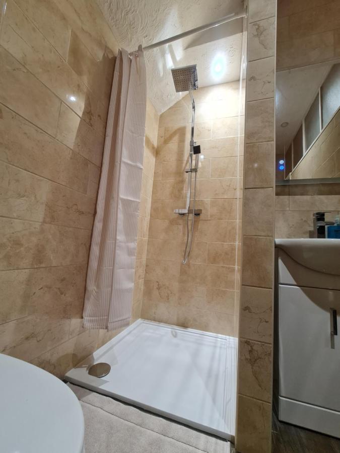 Vila 4Br Sea View Escape-Near Snowdonia& Coastal Trails Penmaen-mawr Exteriér fotografie